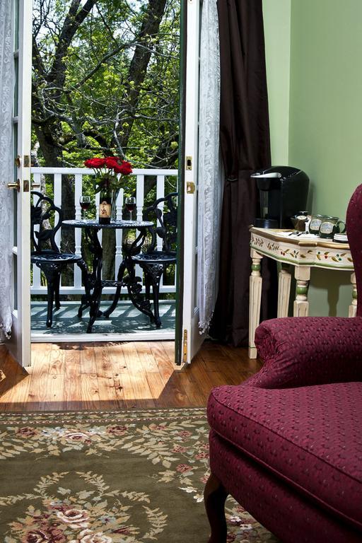 White Oak Manor Bed And Breakfast (Adults Only) Jefferson Екстериор снимка