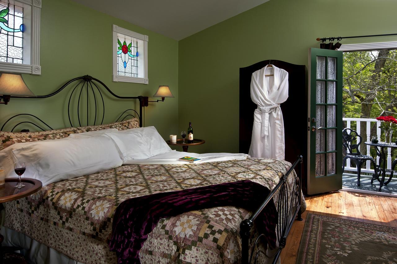 White Oak Manor Bed And Breakfast (Adults Only) Jefferson Екстериор снимка