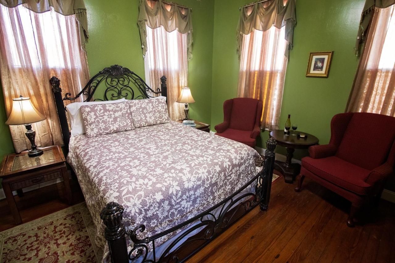 White Oak Manor Bed And Breakfast (Adults Only) Jefferson Екстериор снимка